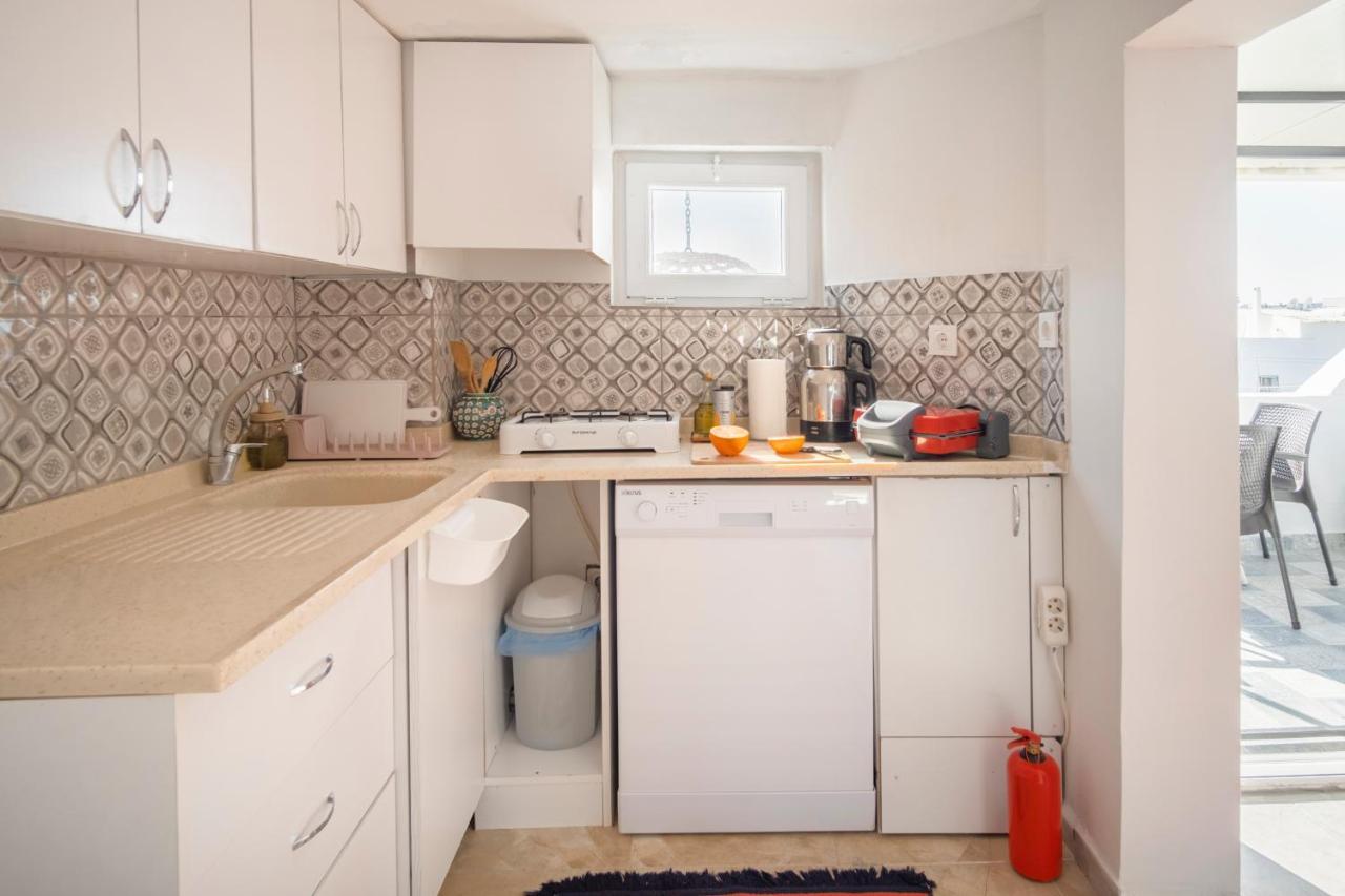Central, Cozy, 15 Min Walk To The Beach, Fast Wi-Fi, Free Parking, 4Ppl Bodrum Exterior foto