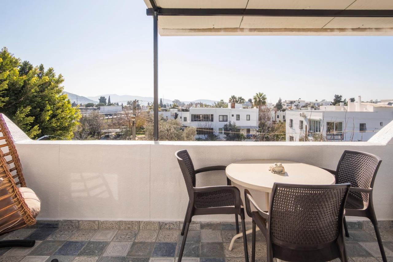 Central, Cozy, 15 Min Walk To The Beach, Fast Wi-Fi, Free Parking, 4Ppl Bodrum Exterior foto